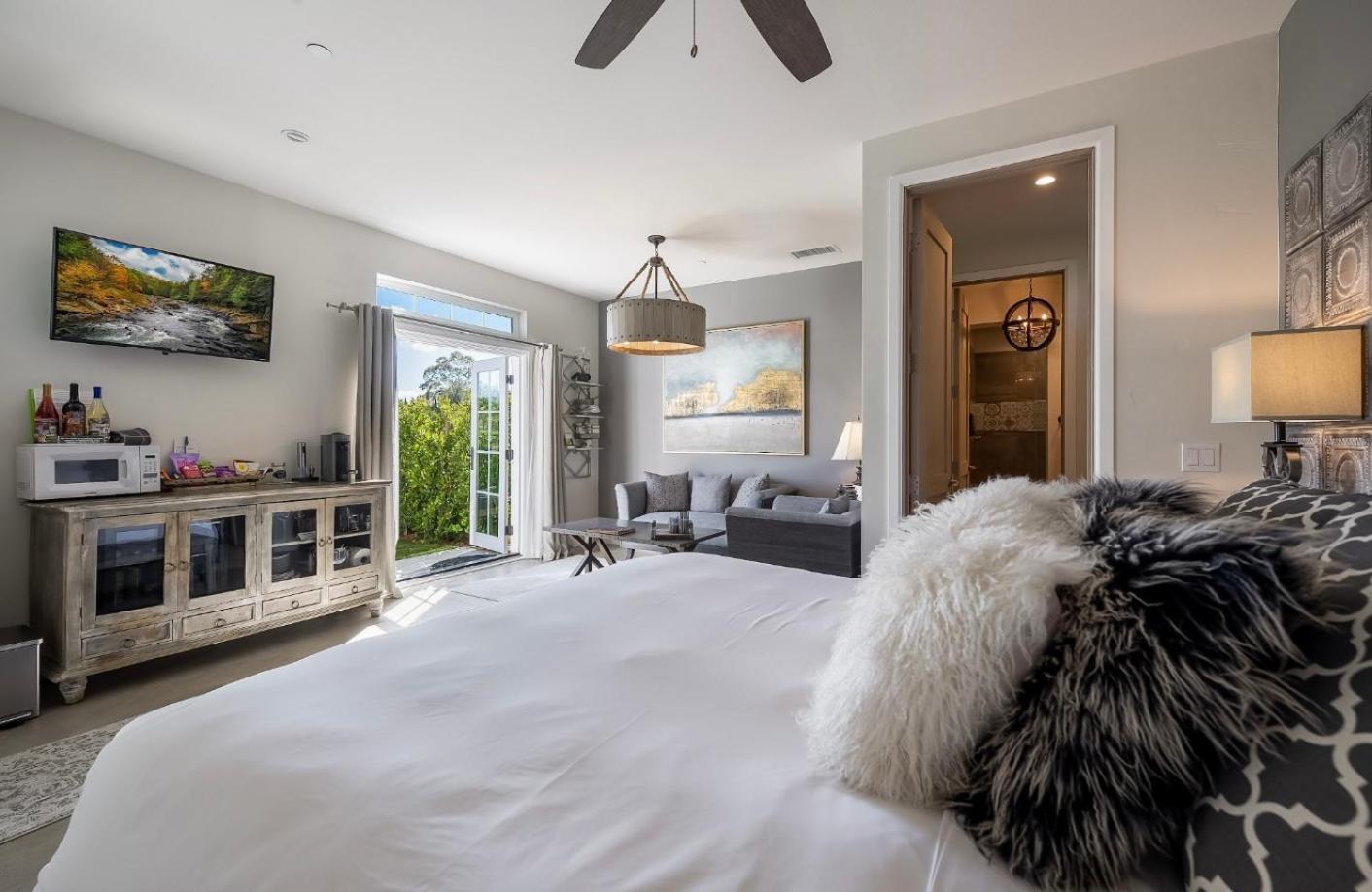 Domaine Chardonnay Bed & Breakfast เทเมคิวลา ภายนอก รูปภาพ